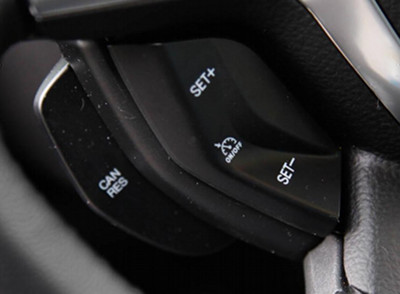 Cruise control 3: 1 rocker switch with On/Off in middle, 1 trigger button